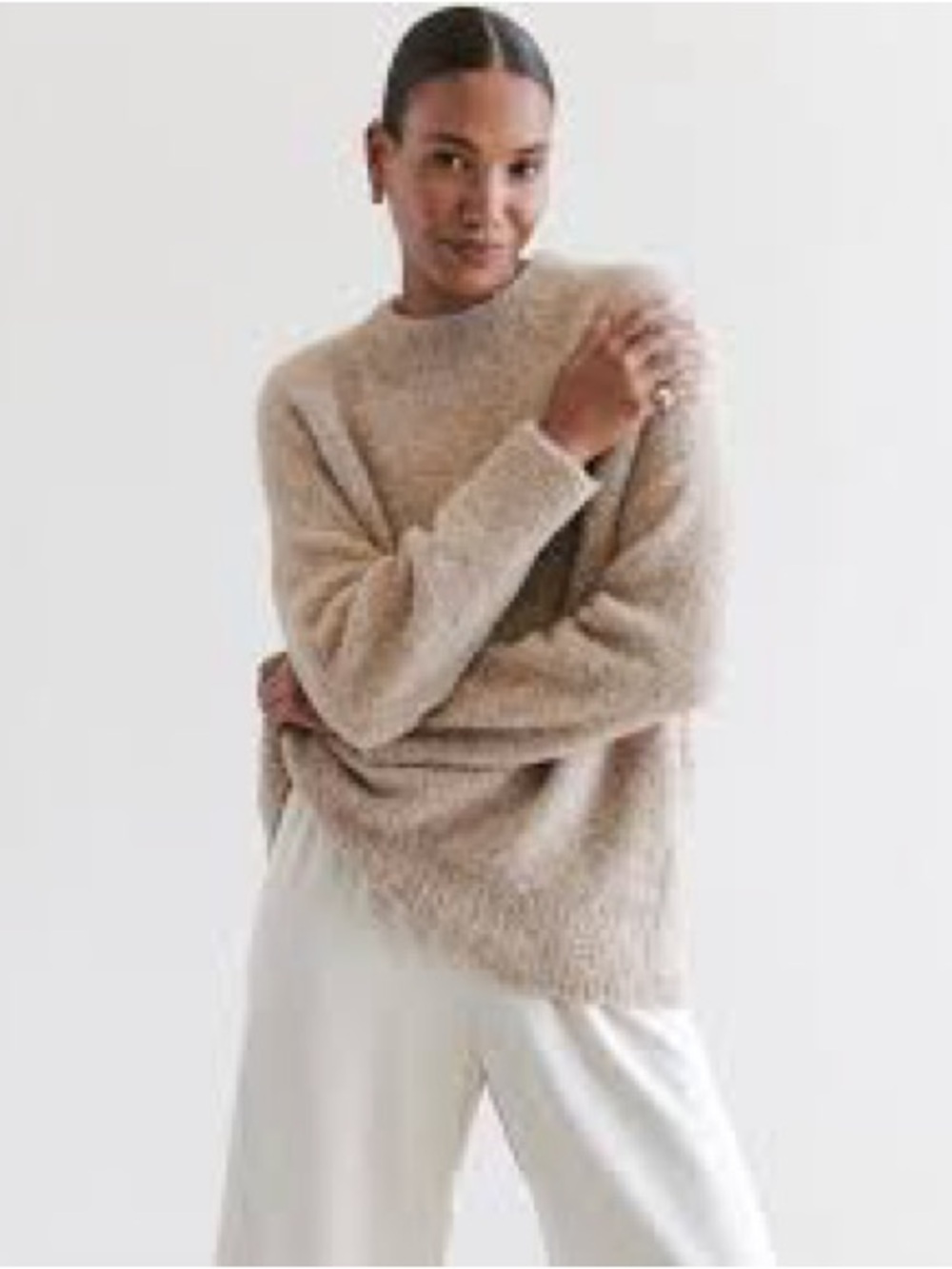 ❤️‍🔥5/$25❤️‍🔥Bouclé Crewneck Sweater in Cream